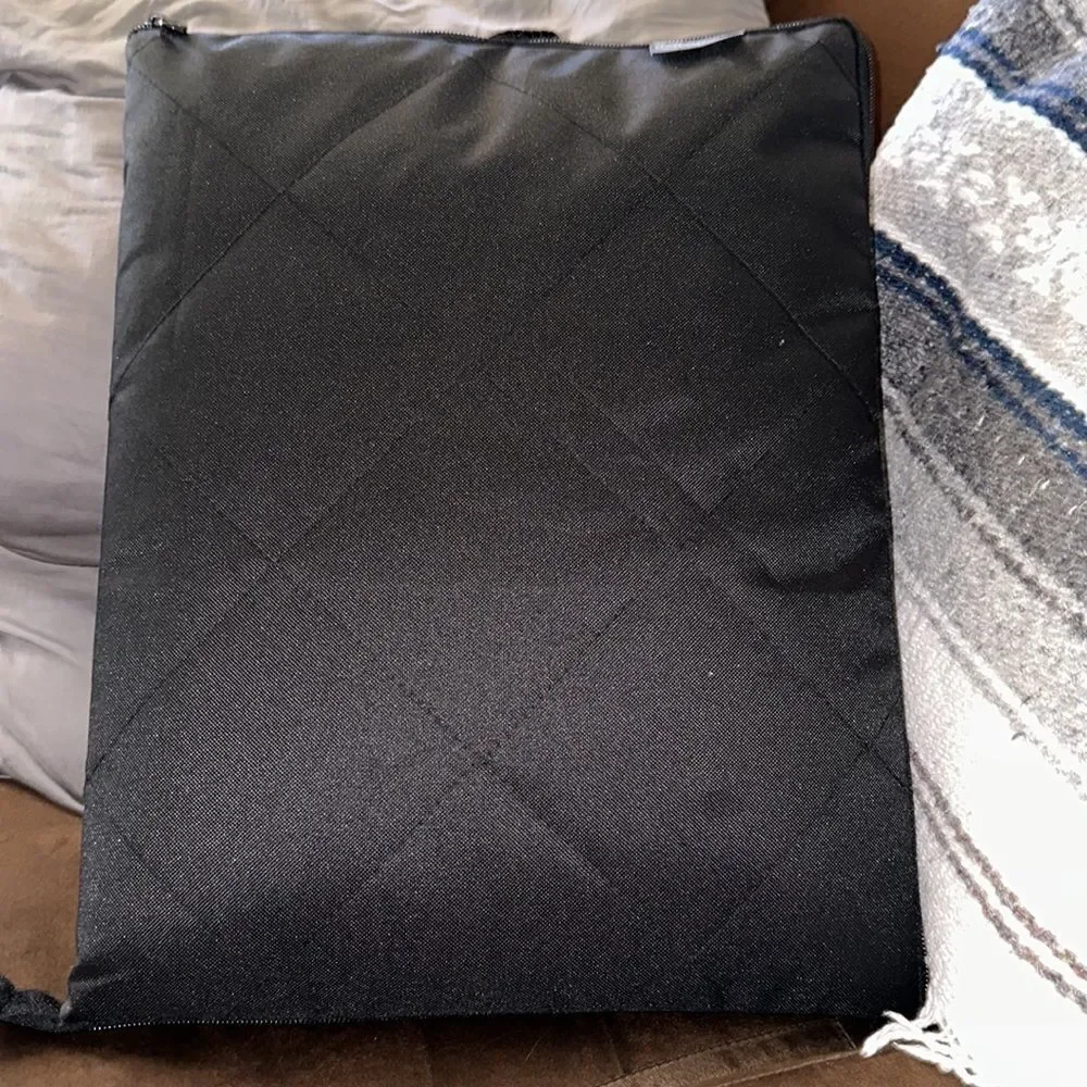 NEW Giants baseball ⚾️stadium blanket- picnic blanket with carrying storage bag